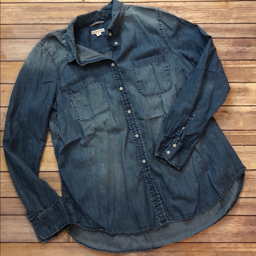 •SOLD• Merona denim shirt